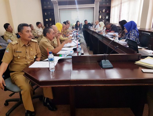 Rapat Pembahasan Rancangan Perda Pengelolaan Perpustakaan Di Kota Bekasi ... 