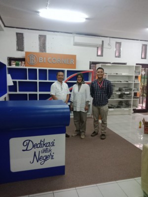 Pemasangan Bi Corner Di Ruang Layanan Perpustakaan ... 