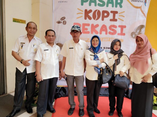 Pameran Komunitas Pasar Kopi  Kota Bekasi. ... 