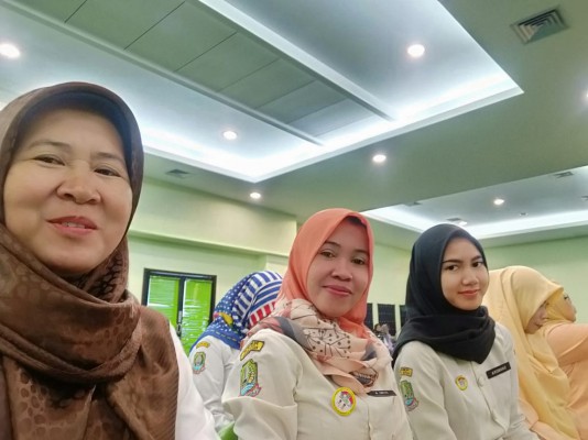 Darma Wanita Kota Bekasi. ... 