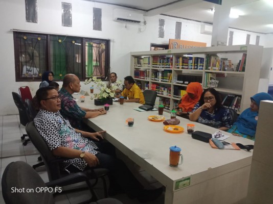 Brefing Pelaksanaan Kegiatan Layanan Perpustakaan ... 